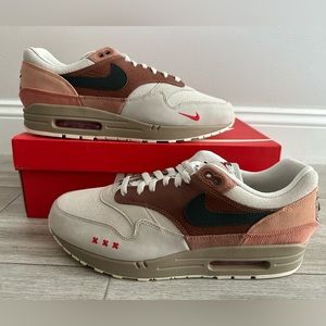 Nike Air Max 1 City Amsterdam CV1638-200 Red Bark Khaki Terra Blush Peach Sz 12